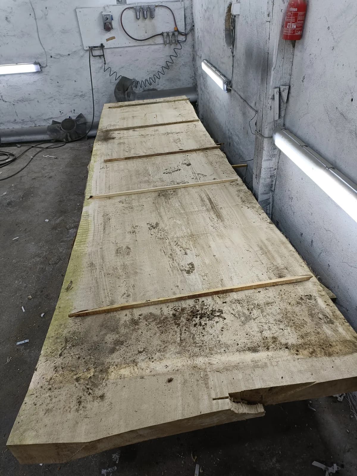 Meble z litego drewna Handmade Wood