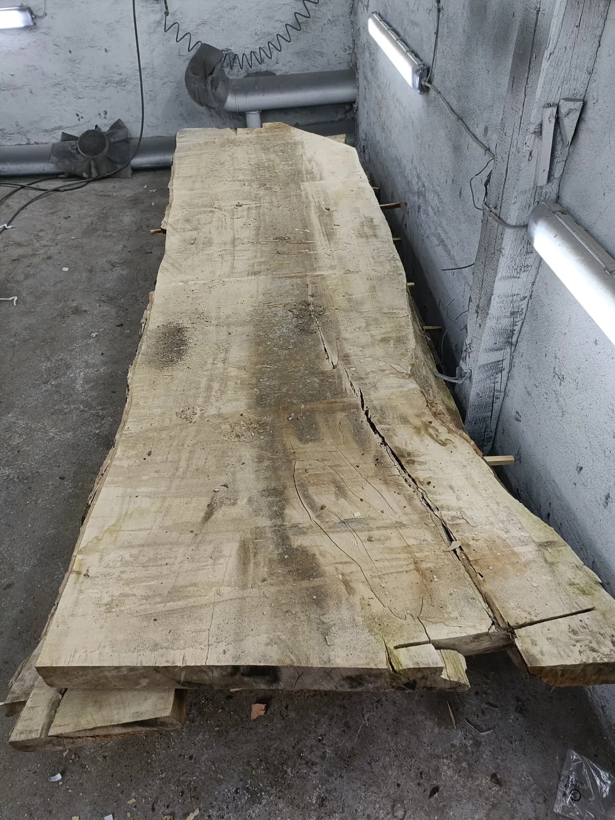 Meble z litego drewna Handmade Wood