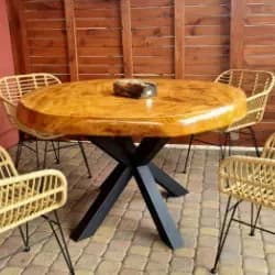 Drewniane meble personalizowane - inwestycja w styl i funkcjonalność